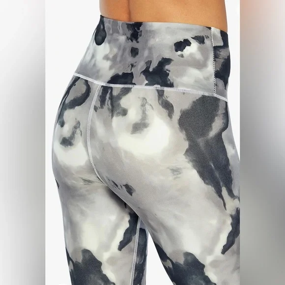 NWT Balance Collection Black Tie Dye Burst compression leggings - Picture 7 of 8
